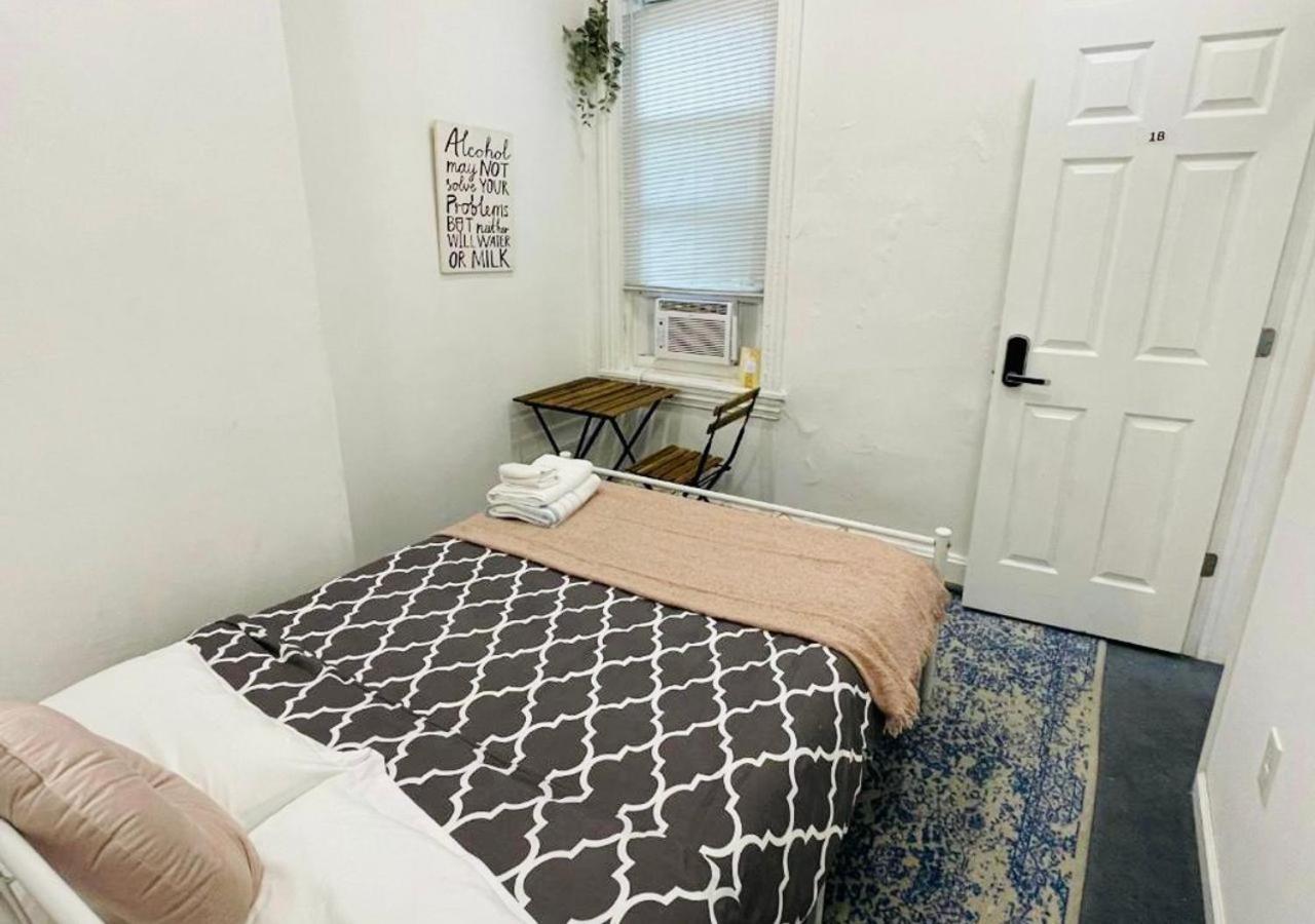 Oui On Ludlow - Entire House And Private Rooms In University City Philadelphie Extérieur photo