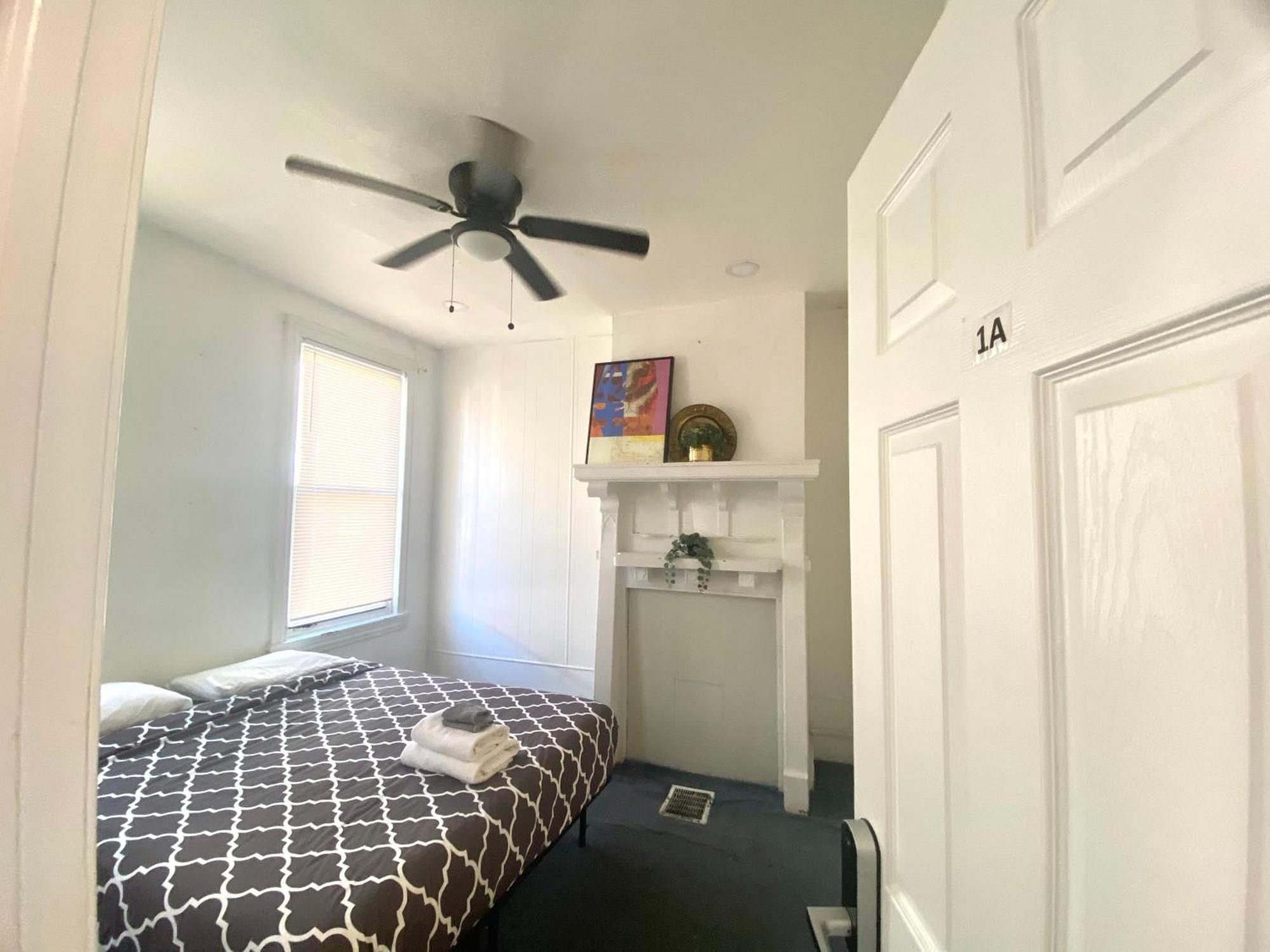 Oui On Ludlow - Entire House And Private Rooms In University City Philadelphie Extérieur photo